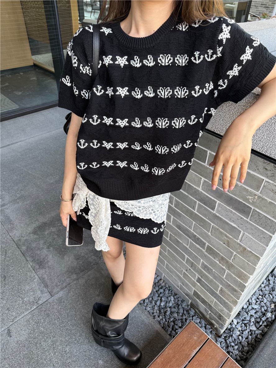 韓國夏日穿搭套裝女韓系設計感提花圓領針織短袖上衣包臀半身裙C25061305