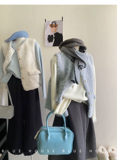 韓國小香風毛圓領寬松馬甲女冬小金扣疊穿毛絨洋氣坎肩背心外套25122405