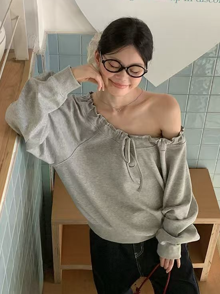 韓系法式慵懶斜肩抽繩衛衣女秋季新款長袖時尚小眾設計寬松露肩上衣26040302