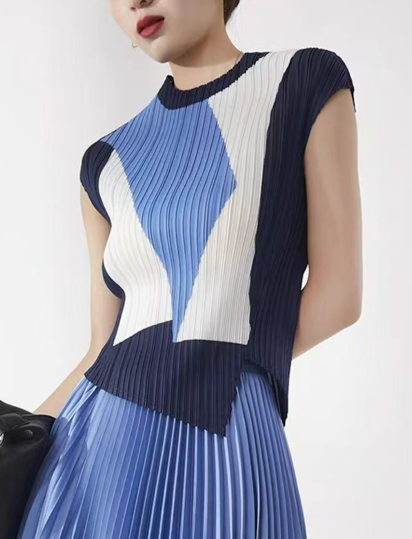 韓系三宅褶皺不規則印花上衣女春夏季新款時尚開叉修身百搭打底t恤26040805