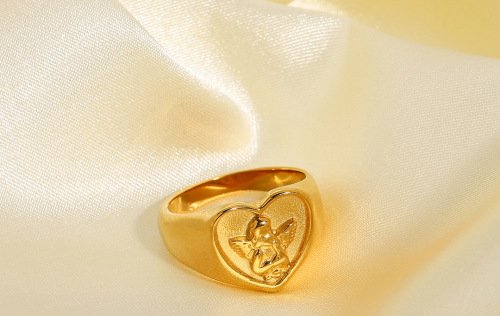 18K GOLD CUPID RINGS IN HEART SHAPE