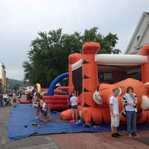 outdoor bounce house park