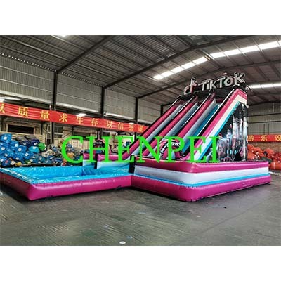 CHENPEI Fashion Tiktok water slide for sale china inflatables New water slide for kids