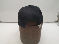 Snapback cap