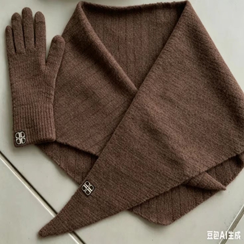 Gloves+scarf