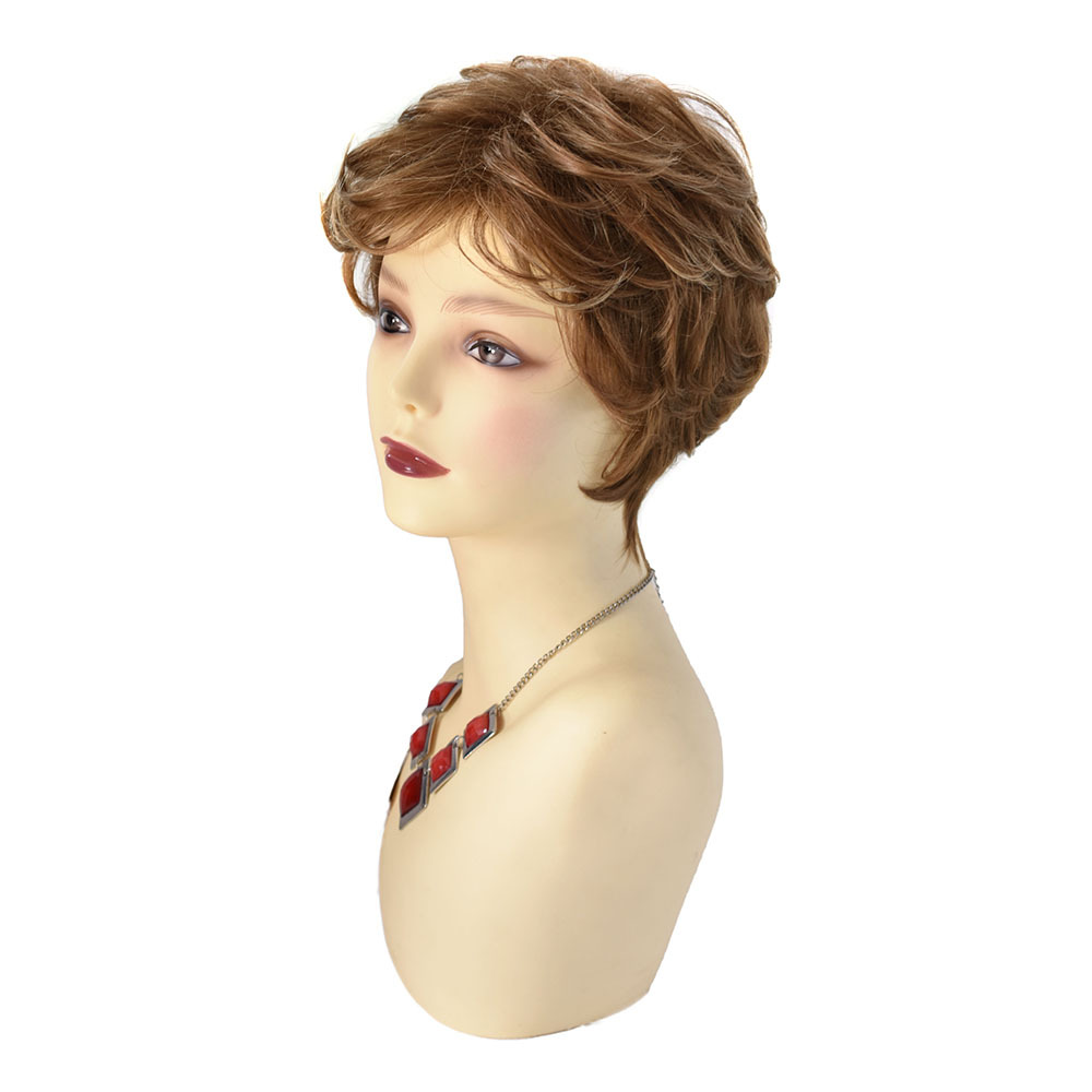 Layered Short Wavy Synthetic Wig Light Blond Sandy Color Natural Looking Heat Resistant Kanekalon Hair Daily Used Wigs Full Cap