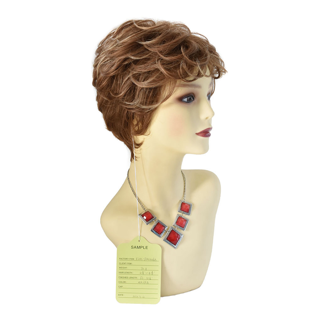 Layered Short Wavy Synthetic Wig Light Blond Sandy Color Natural Looking Heat Resistant Kanekalon Hair Daily Used Wigs Full Cap