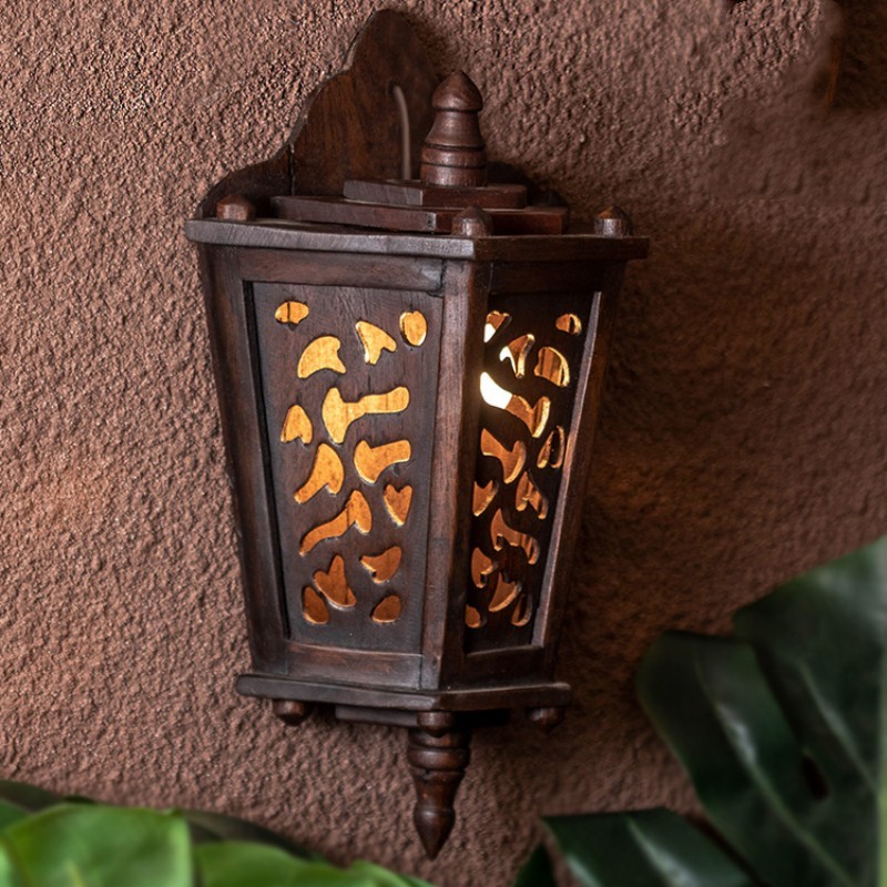 Retro Wooden Wall lamp Southeast Asia Ecological Lighting Creative Hand-Carved Wall Lights Thai Style Hotel Club Bedside Lamp