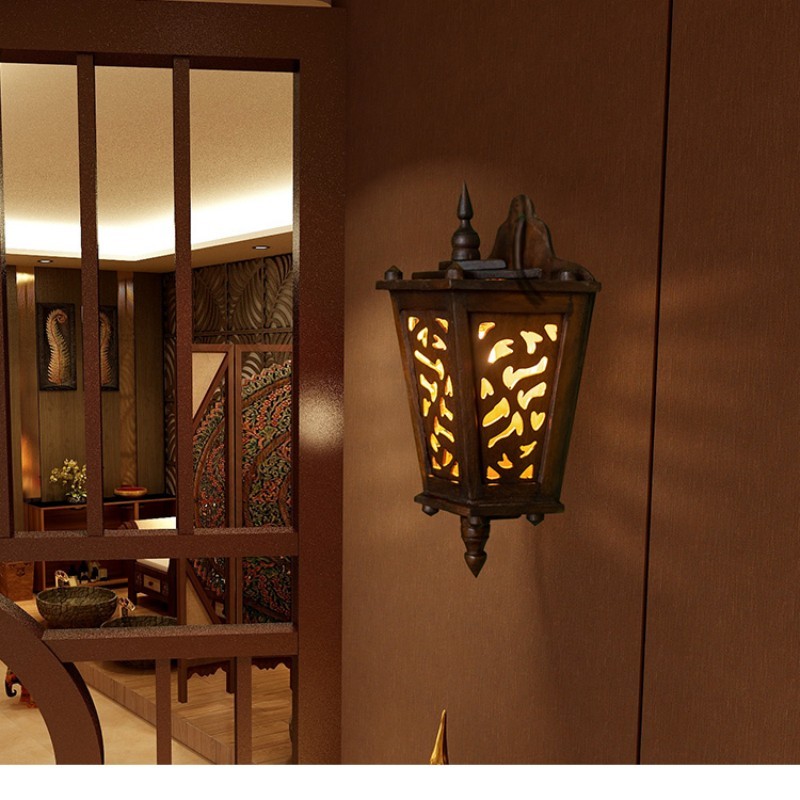 Retro Wooden Wall lamp Southeast Asia Ecological Lighting Creative Hand-Carved Wall Lights Thai Style Hotel Club Bedside Lamp