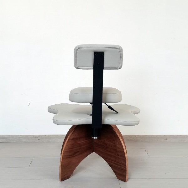 Ergonomic Kneeling Chair with Wooden Legs- Walnut Plywood, Grey Leathers