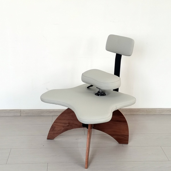Ergonomic Kneeling Chair with Wooden Legs- Walnut Plywood, Grey Leathers