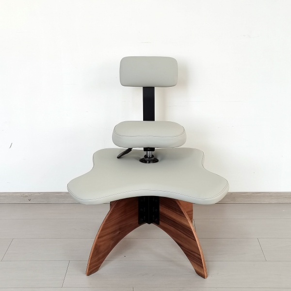 Ergonomic Kneeling Chair with Wooden Legs- Walnut Plywood, Grey Leathers