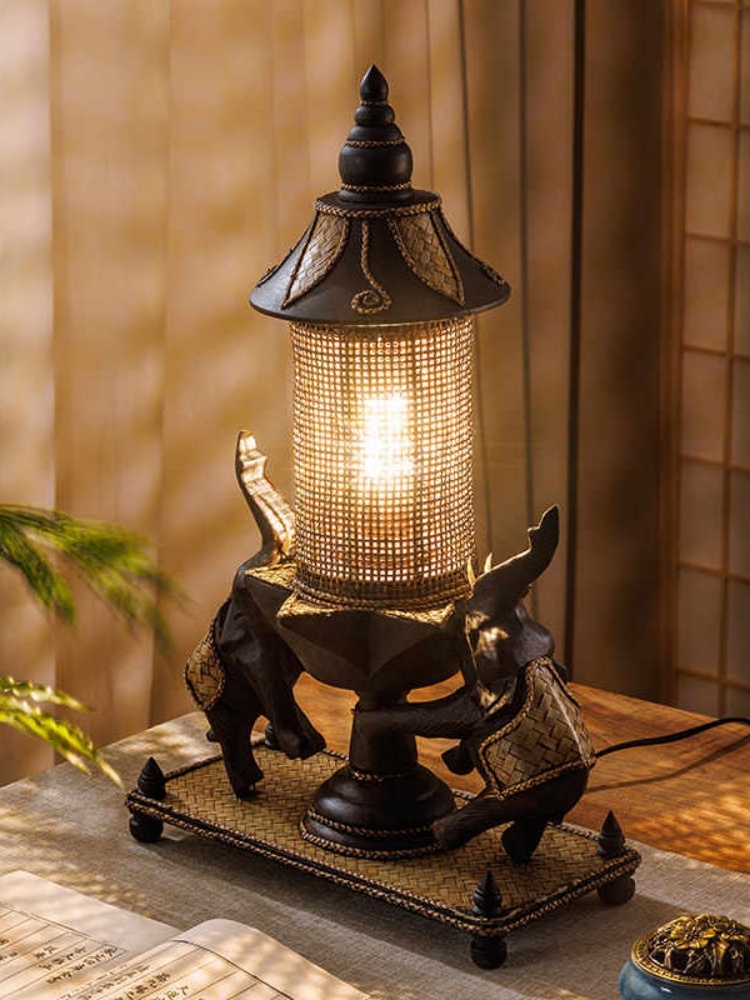 Vintage Table Lamp - L41E  Thai Elephant Lamp Southeast Asia Bedside Lights