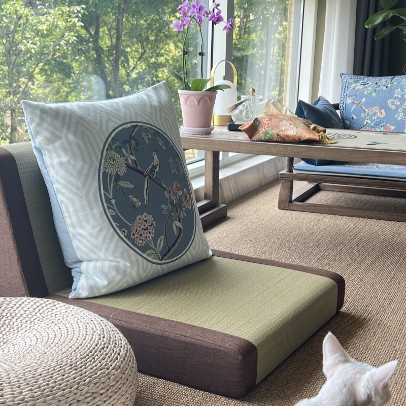 Foldable Tatami Floor Chair - Zen Meditation Cushion and Seat