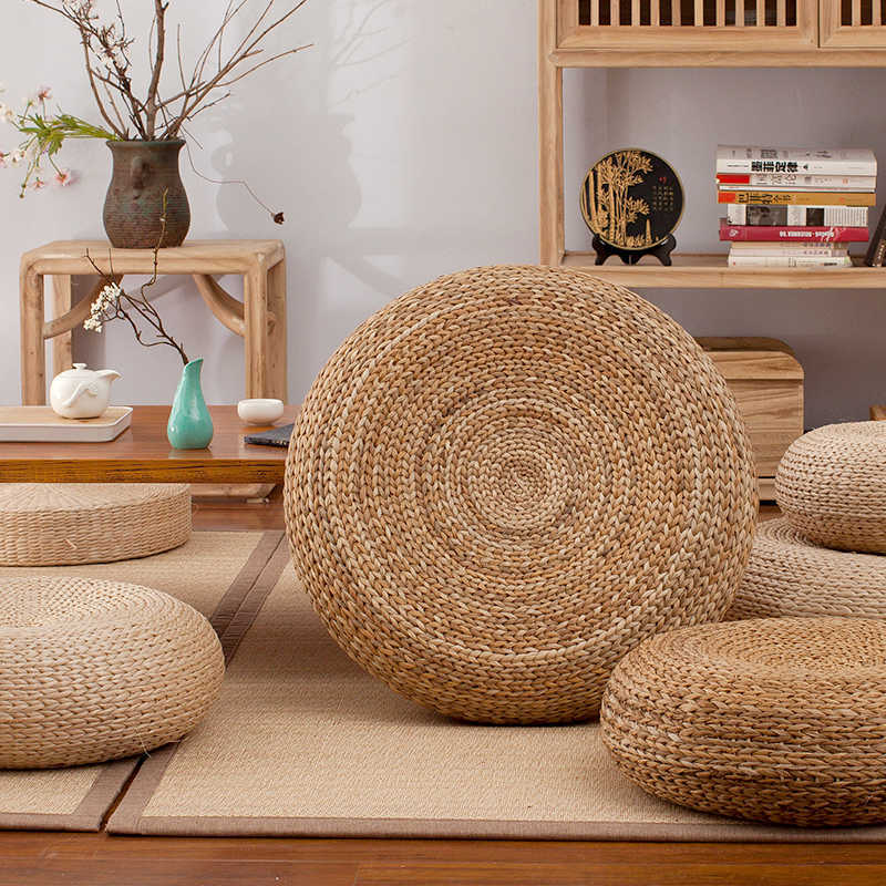 Handcrafted Eco-friendly Breathable Padded Knitted Straw Seat Cushion Banana Bark Pouf Ottoman Floor Seating Tatami Furniture