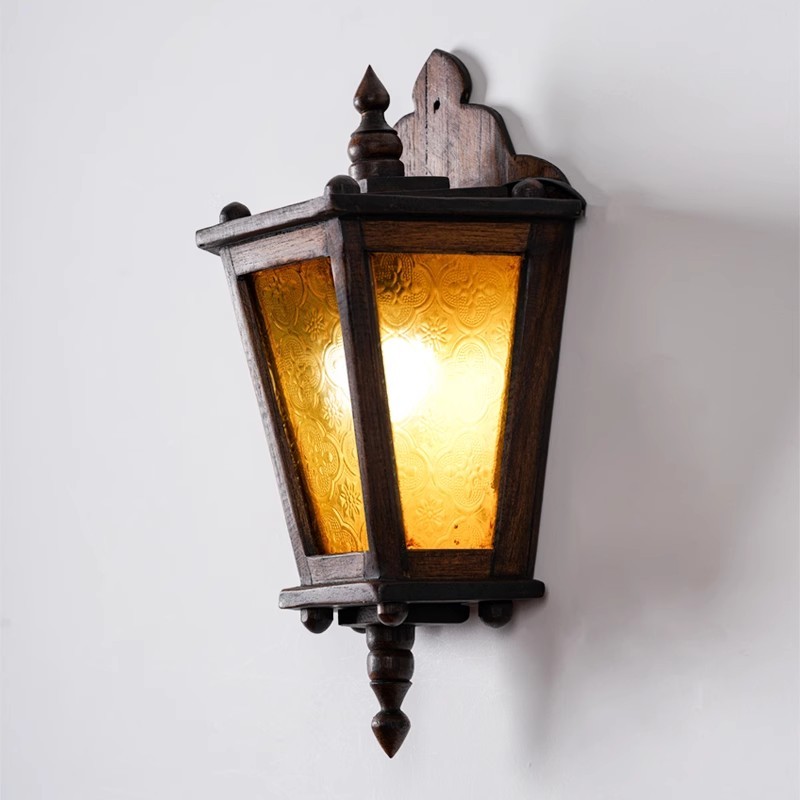 Thai Style Wooden Wall Lamp