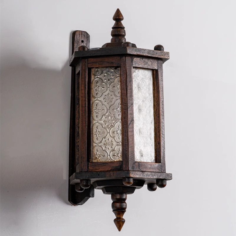 Thai Style Wooden Wall Lamp