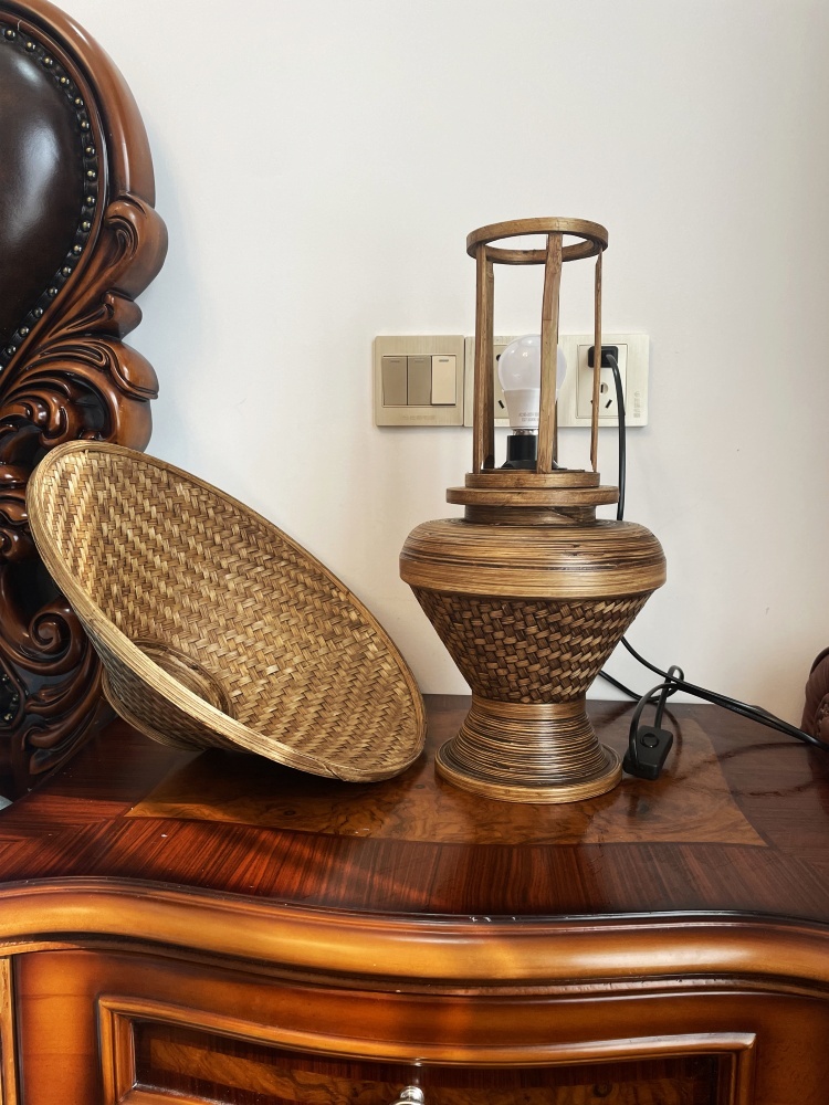 Thai Style Bedside Lamp