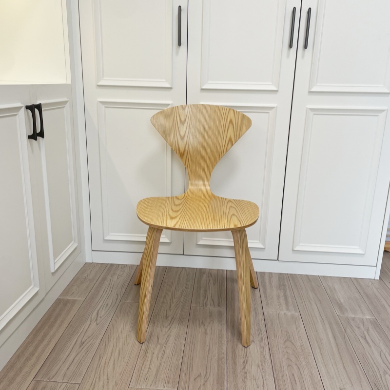Stylish & Durable Plywood Dining Chair, Natural Finish