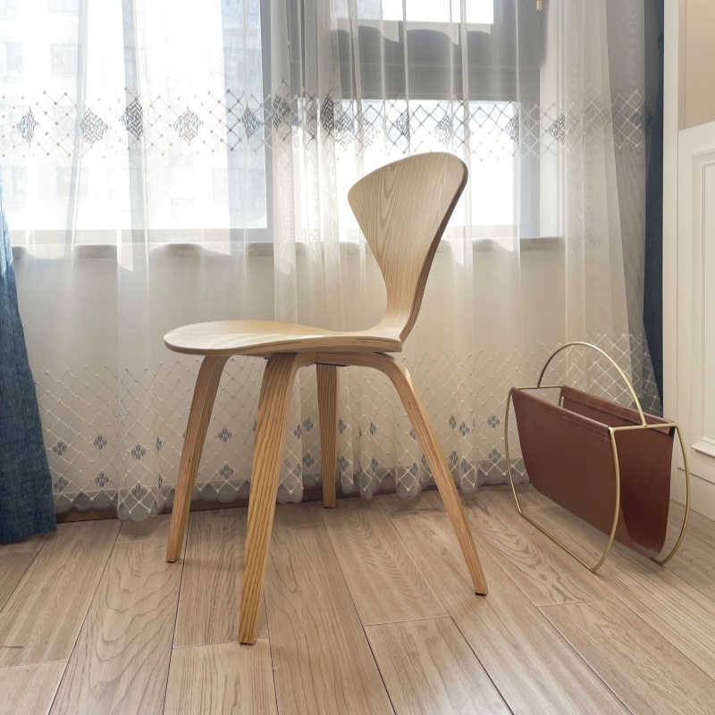 Stylish & Durable Plywood Dining Chair, Natural Finish