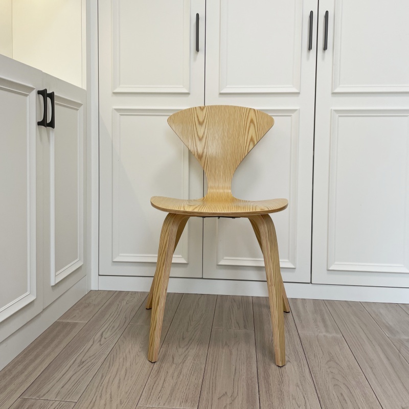 Stylish & Durable Plywood Dining Chair, Natural Finish