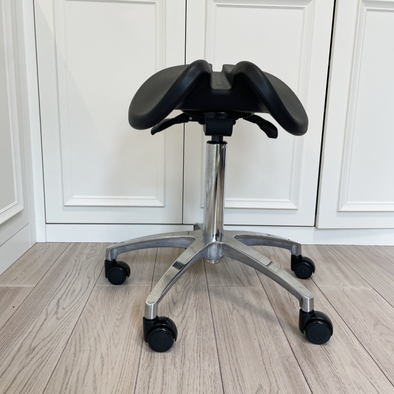 Ergonomic Backless Rolling Saddle Stool