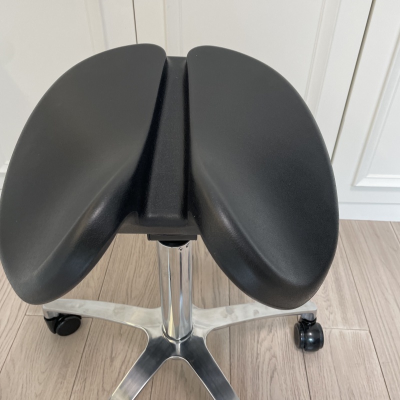 Ergonomic Backless Rolling Saddle Stool
