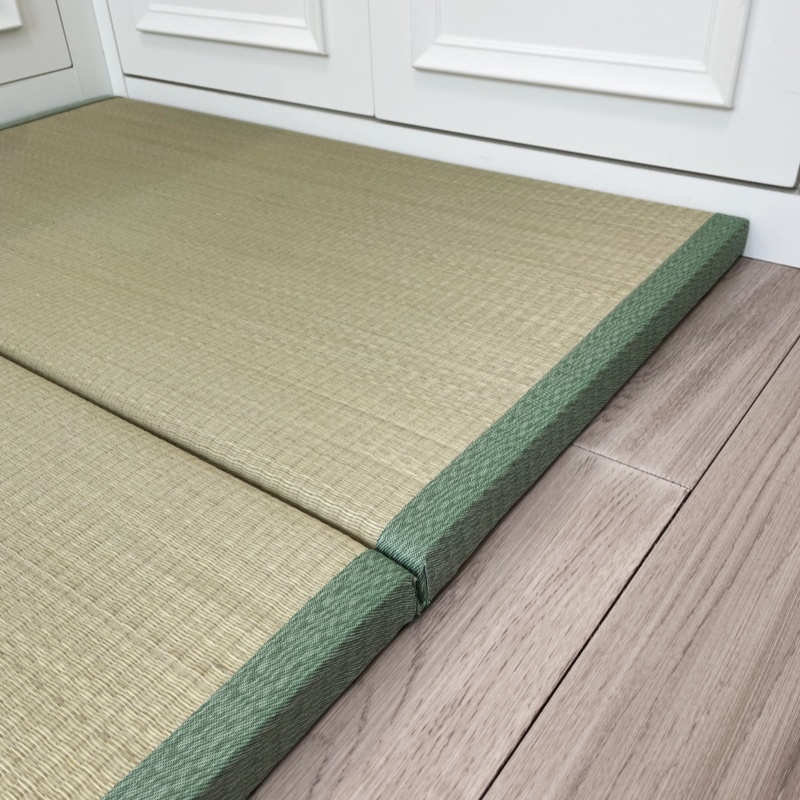 Japanese Foldable Tatami Mats – Traditional Comfort & Modern Convenience