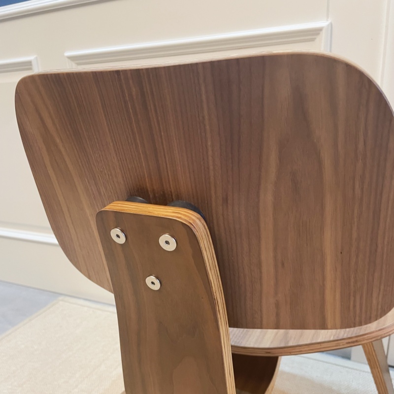 Mid-Century Replica Eames Dining Chair – Molded Plywood & Wood Base