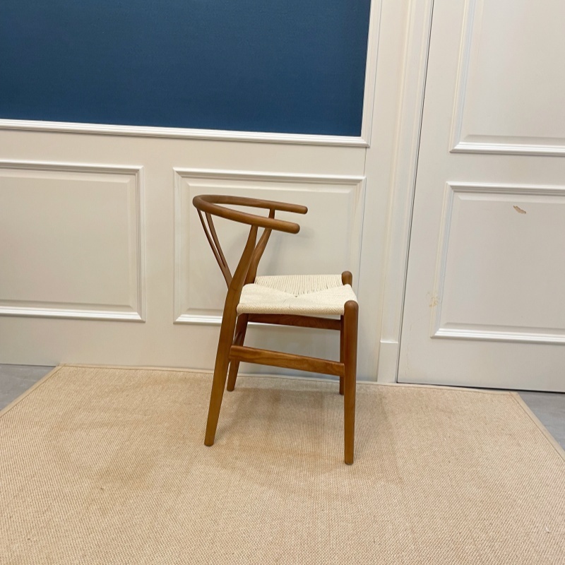 Hans Wegner Y Chair (Wishbone Chair) in Solid Ash wood Walnut Color Oil Finish
