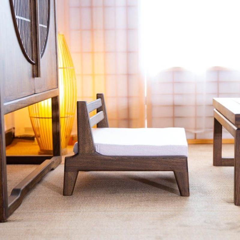 Ergonomic Japanese Floor Chair with Arm Support