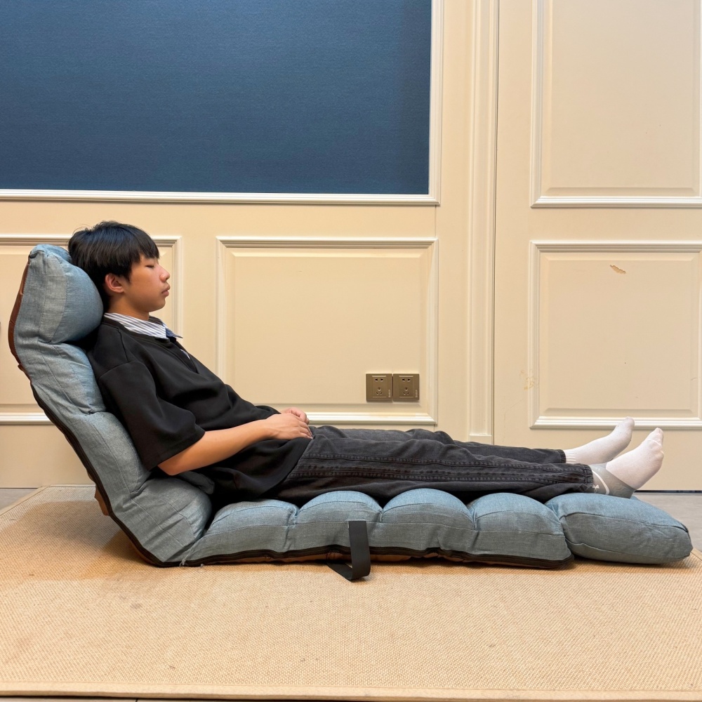 Comfortable Floor Chair – 14 Reclining Positions, Foldable & Sturdy
