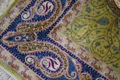 tapis en soie fait à la main