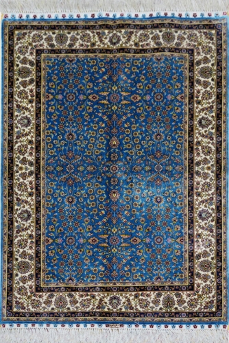 tapis en soie fait à la main
