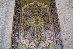 tapis en soie fait à la main
