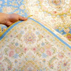 tapis en soie fait à la main