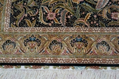 tapis en soie fait à la main