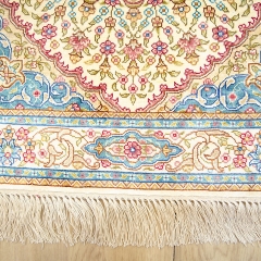 Alfombras persas de seda