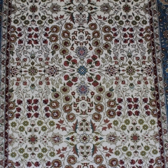 Traditional Silk Rugs
