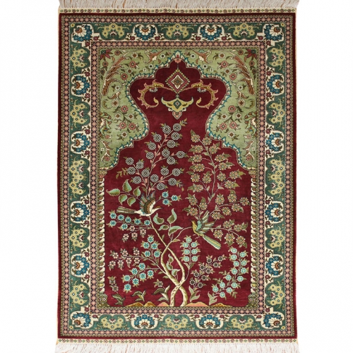 ペルシャのシルク絨毯