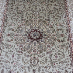 Tapis en soie fait à la main