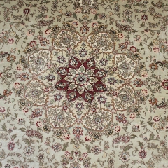 Tapis en soie fait à la main