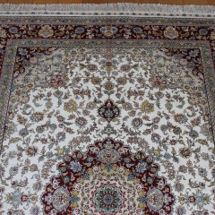 Tapis en soie fait à la main