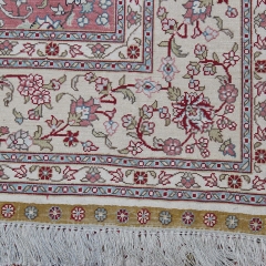 Tapis en soie fait à la main