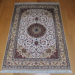 Tapis en soie fait à la main