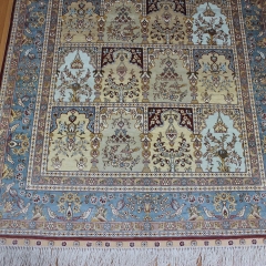 Tapis en soie fait à la main