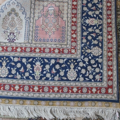 Tapis en soie fait à la main