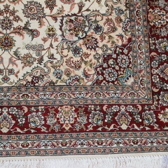 Tapis en soie fait à la main