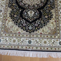 Tapis en soie fait à la main
