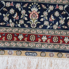 Tapis en soie fait à la main